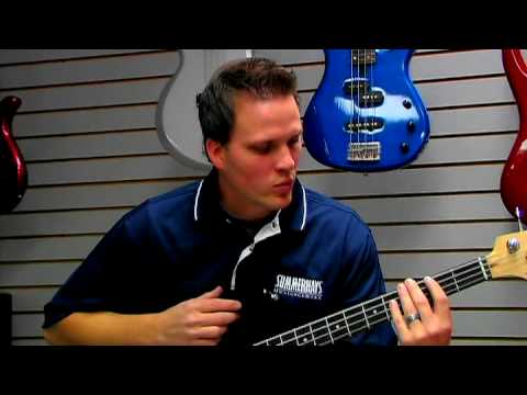 Bass Guitar : How to Play a Bass Guitar